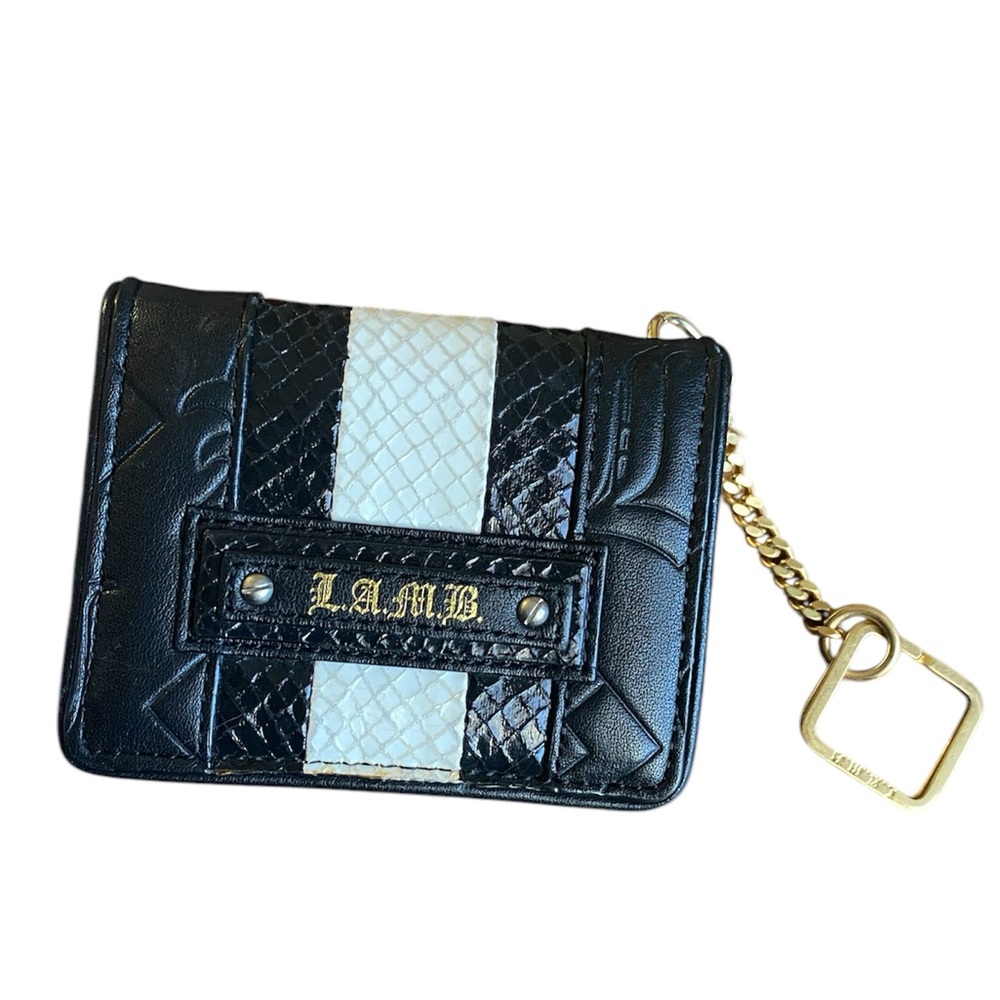 L.A.M.B. Wallet with Chain